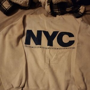 NYC XL White Sweatshirt